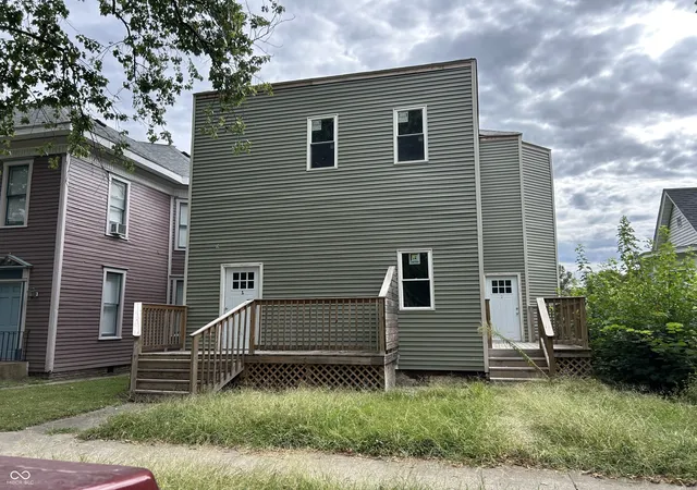 Photo 1 of Multi family home for sale at 604 S Center St, Terre Haute, IN 47807 | MLS# 22126559 | Listing updated on 2026-09-18