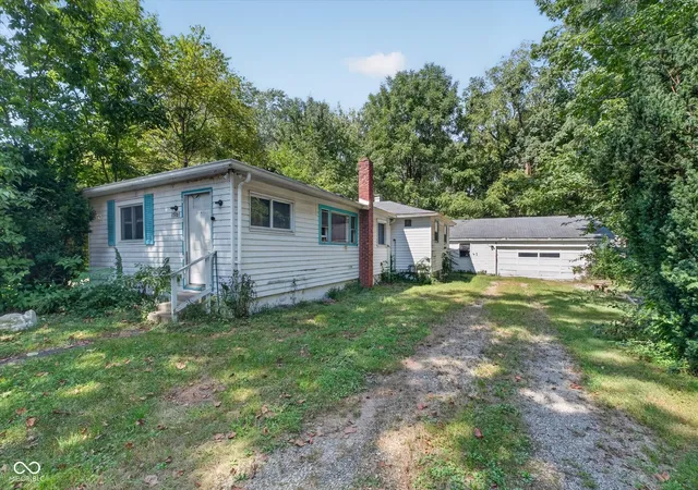 Photo 1 of Single family home for sale at 1516 Ruth Dr, Indianapolis, IN 46240 | MLS# 22126592 | Listing updated on 2026-10-07