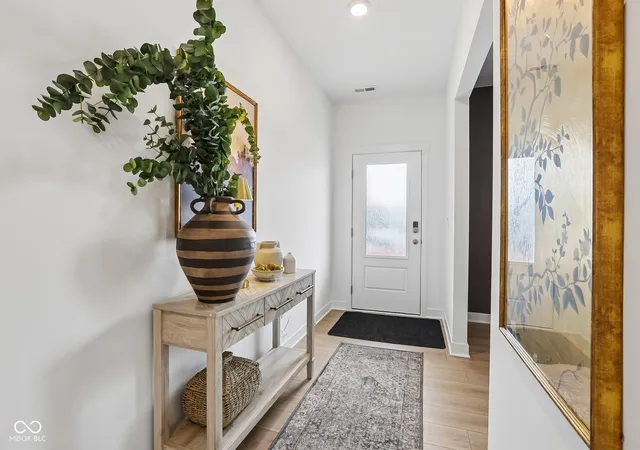 Photo 1 of Single family home for sale at 970 Saddlebrook Farms Blvd, Whiteland, IN 46184 | MLS# 22126646 | Listing updated on 2026-09-18