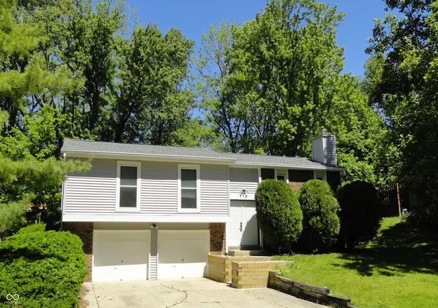 Photo 1 of Single family home for sale at 2306 Hawthorn Pl, Noblesville, IN 46062 | MLS# 22126660 | Listing updated on 2026-09-17