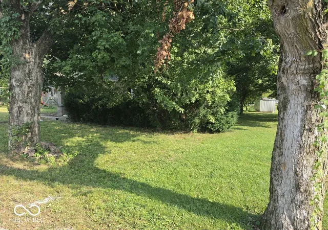 Photo 3 of Single family home for sale at 3353 Main St, Plainfield, IN 46168 | MLS# 22126771 | Listing updated on 2026-09-18