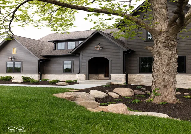 Photo 3 of Single family home for sale at 10415 Westfield Blvd, Carmel, IN 46280 | MLS# 22126772 | Listing updated on 2026-09-22