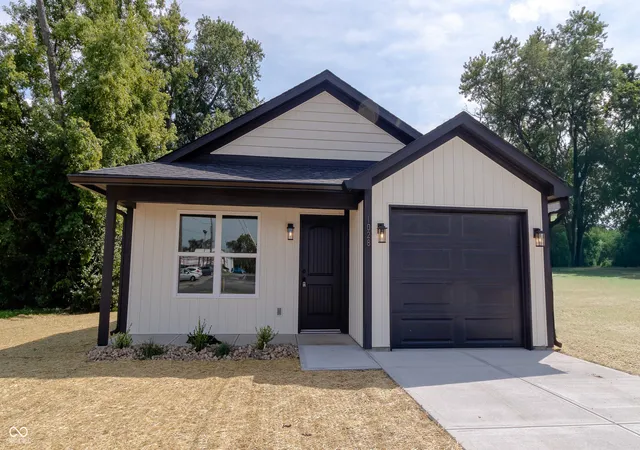 Photo 1 of Single family home for sale at 1028 Ave B, Greencastle, IN 46135 | MLS# 22126864 | Listing updated on 2026-09-18