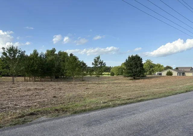 Photo 1 of Sale Pending at 000 Lavern Rd, De Soto, IL 62924 | MLS# 12551818 | Listing updated on 2026-09-08