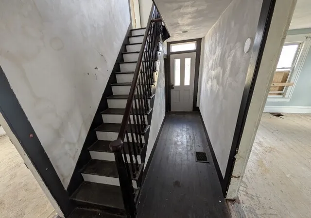 Photo 2 of Single family home for sale at 714 E County Line Rd, Sparland, IL 61565 | MLS# 12600649 | Listing updated on 2026-09-08
