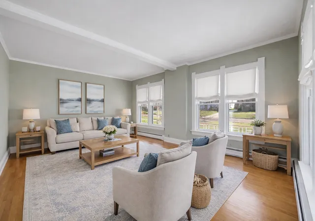 Photo 3 of Single family home for sale at 4816 Linscott Ave, Downers Grove, IL 60515 | MLS# 12602382 | Listing updated on 2026-09-23