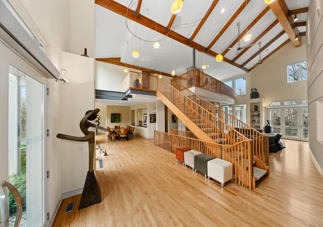 Photo 2 of Mansion for sale at 282 Linden Park Pl, Highland Park, IL 60035 | MLS# 12604911 | Listing updated on 2026-09-16