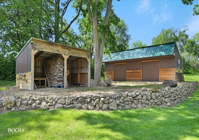 Photo 4 of Single family home for sale at 4750 W Stephenson St Rd, Freeport, IL 61032 | MLS# 12606948 | Listing updated on 2026-10-27