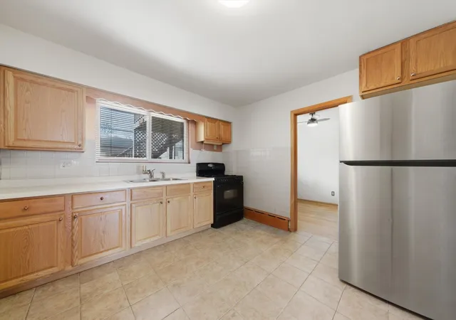 Photo 3 of Multi family home for sale at 2836 S Union Ave, Chicago, IL 60616 | MLS# 12609065 | Listing updated on 2026-09-24