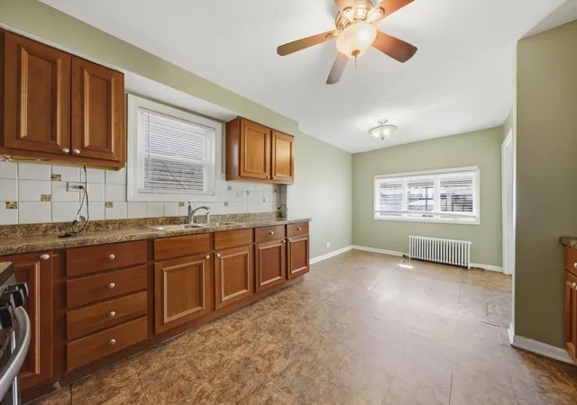 Photo 4 of Multi family home for sale at 2836 S Union Ave, Chicago, IL 60616 | MLS# 12609065 | Listing updated on 2026-09-24