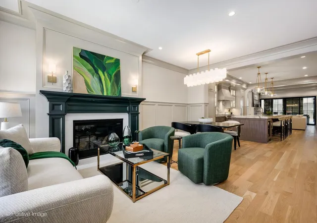 Photo 2 of Condo for sale at 1934 N Halsted St #1, Chicago, IL 60614 | MLS# 12619024 | Listing updated on 2026-09-16