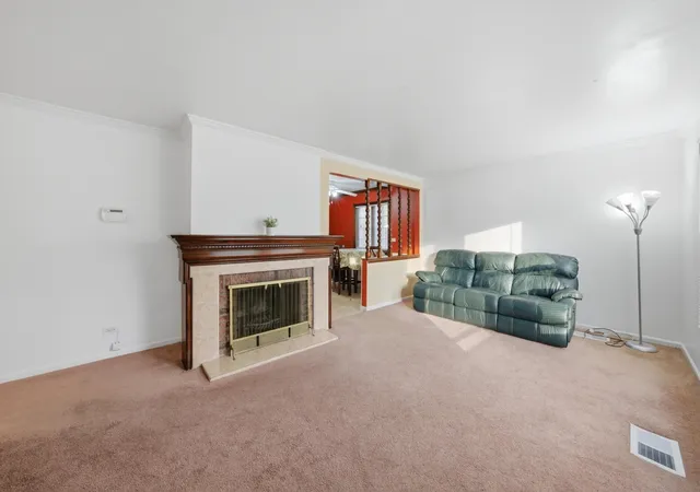 Photo 3 of Single family home for sale at 240 Mantua St, Park Forest, IL 60466 | MLS# 12619855 | Listing updated on 2026-09-17