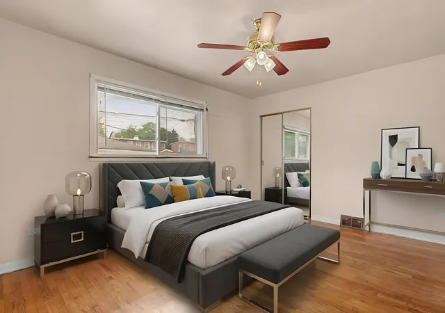 Photo 4 of Single family home for sale at 9256 S Calumet Ave, Chicago, IL 60619 | MLS# 12649612 | Listing updated on 2026-10-08