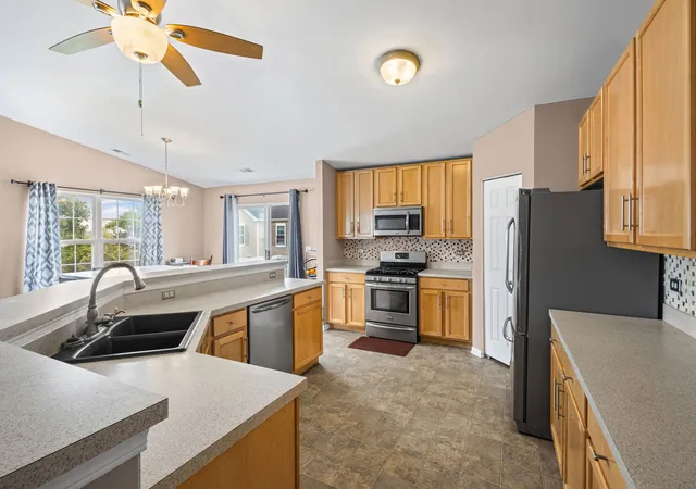 Photo 3 of Sale Pending at 5012 Norwalk Ct, Plainfield, IL 60586 | MLS# 12656949 | Listing updated on 2026-09-16