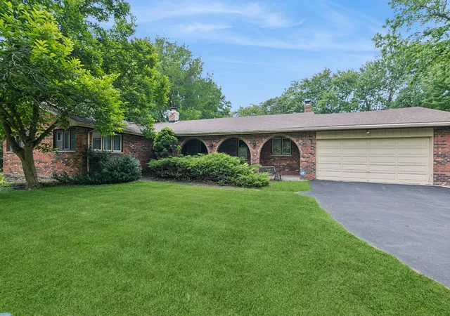 Single family home for sale at 26824 S 88th Avenue, Monee, IL 60449 | MLS# 12671168
