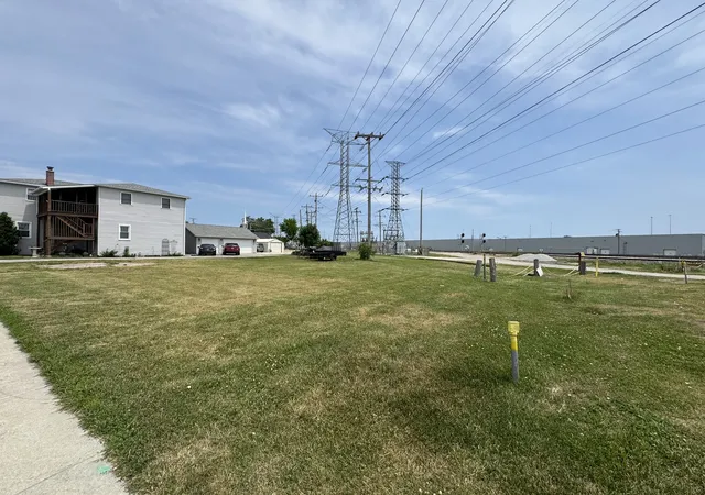 Photo 2 of Land for sale at 6617 Kane Ave, Hodgkins, IL 60525 | MLS# 12673433 | Listing updated on 2026-09-23