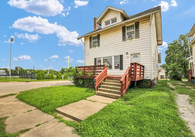Photo 1 of Single family home for sale at 1305 W Macon St, Decatur, IL 62522 | MLS# 12693654 | Listing updated on 2026-09-23