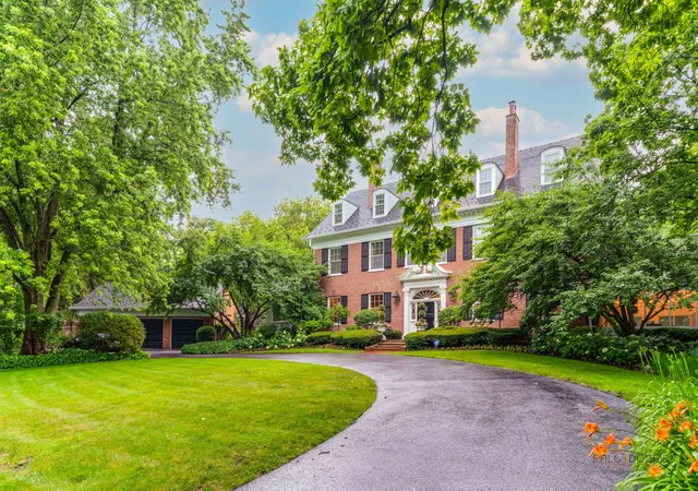 Photo 2 of Mansion for sale at 400 Washington Rd, Lake Forest, IL 60045 | MLS# 12696840 | Listing updated on 2026-09-16