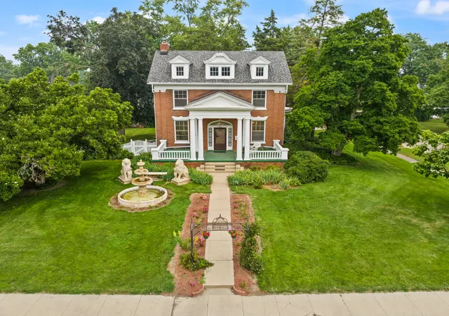 Photo 3 of Single family home for sale at 321 Park Ave, Princeton, IL 61356 | MLS# 12712192 | Listing updated on 2026-09-18