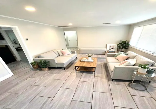 Photo 3 of Single family home for sale at 277 Minocqua St, Park Forest, IL 60466 | MLS# 12713240 | Listing updated on 2026-10-08
