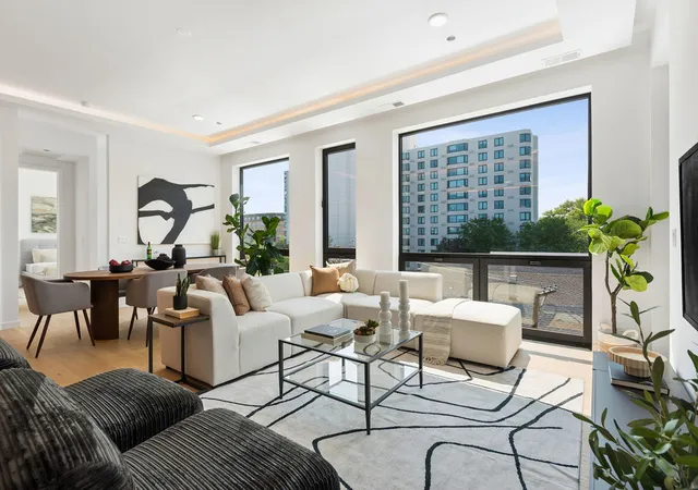 Photo 2 of Townhouse for sale at 2072 N Western Ave #PH-401, Chicago, IL 60647 | MLS# 12716479 | Listing updated on 2026-09-08