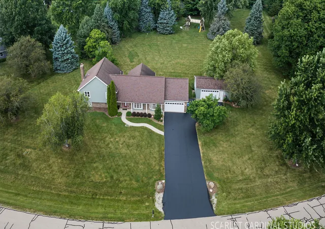 Photo 3 of Single family home for sale at 38w324 Killey Ln, Geneva, IL 60134 | MLS# 12717740 | Listing updated on 2026-09-24