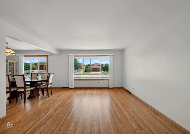 Photo 3 of Single family home for sale at 9132 Meade Ave, Oak Lawn, IL 60453 | MLS# 12718507 | Listing updated on 2026-09-17