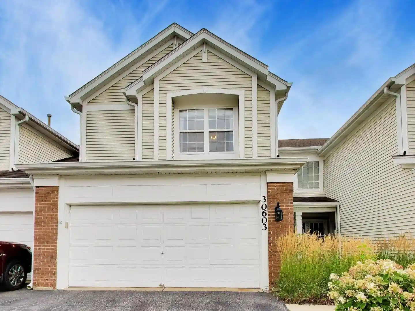 Listing Photo 1 - Condo for sale in 30603 Mccormick Ln located at 30603 Mccormick Ln, Warrenville, IL 60555 - Unit #30603