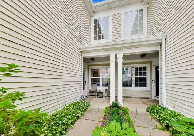 Photo 2 of Condo for sale at 30603 Mccormick Ln #30603, Warrenville, IL 60555 | MLS# 12721429 | Listing updated on 2026-09-16