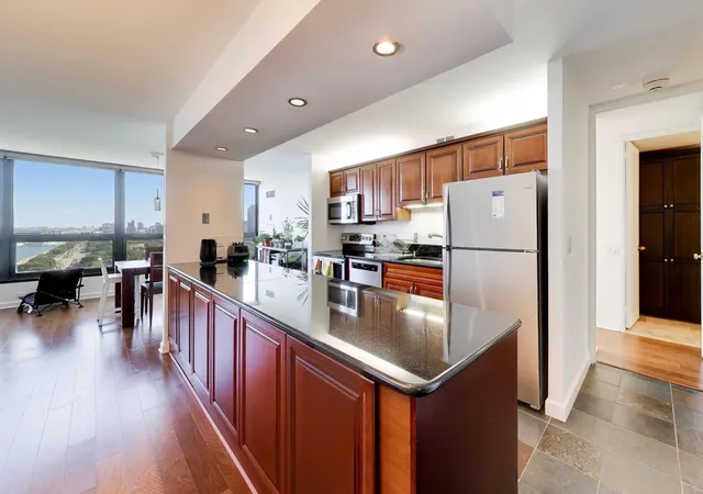 Photo 3 of Condo for sale at 360 E Randolph St #2502, Chicago, IL 60601 | MLS# 12723271 | Listing updated on 2026-09-22