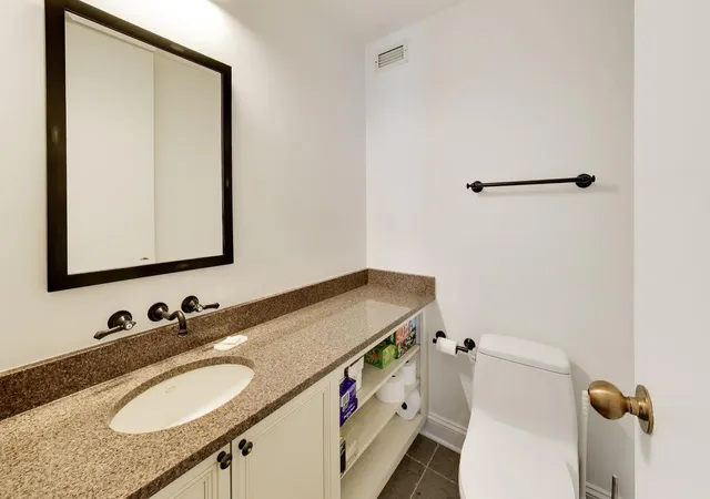 Photo 4 of Condo for sale at 360 E Randolph St #2502, Chicago, IL 60601 | MLS# 12723271 | Listing updated on 2026-09-22