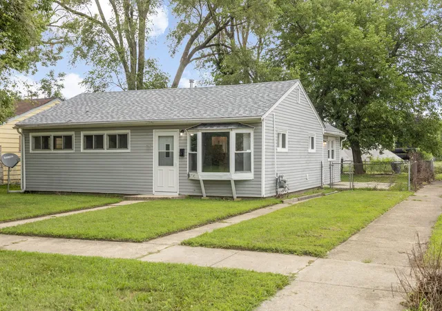 Photo 1 of Single family home for sale at 15145 Honore Ave, Harvey, IL 60426 | MLS# 12724146 | Listing updated on 2026-09-23