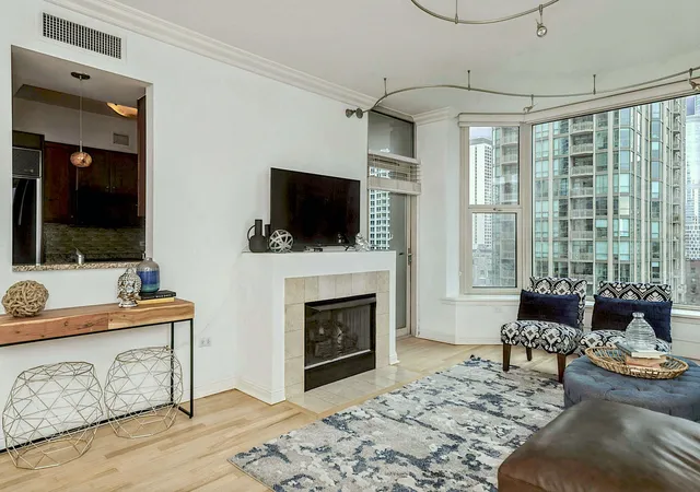 Photo 2 of Condo for sale at 25 E Superior St #1801, Chicago, IL 60611 | MLS# 12725927 | Listing updated on 2026-09-09
