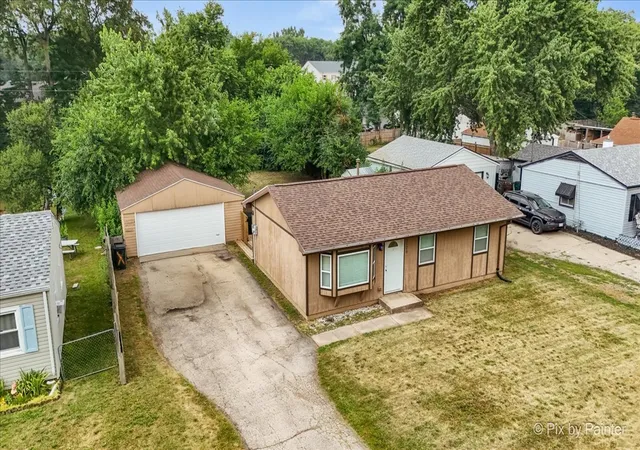 Photo 3 of Single family home for sale at 1106 Emerald Ln, Machesney Park, IL 61115 | MLS# 12727749 | Listing updated on 2026-09-17