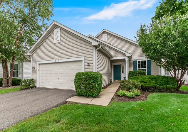 Photo 1 of Single family home for sale at 676 S Wellston Ln, Romeoville, IL 60446 | MLS# 12728780 | Listing updated on 2026-10-04