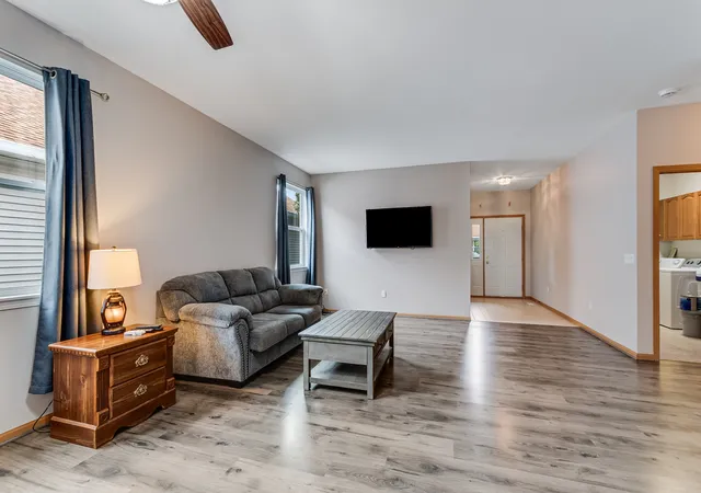 Photo 4 of Single family home for sale at 676 S Wellston Ln, Romeoville, IL 60446 | MLS# 12728780 | Listing updated on 2026-10-04