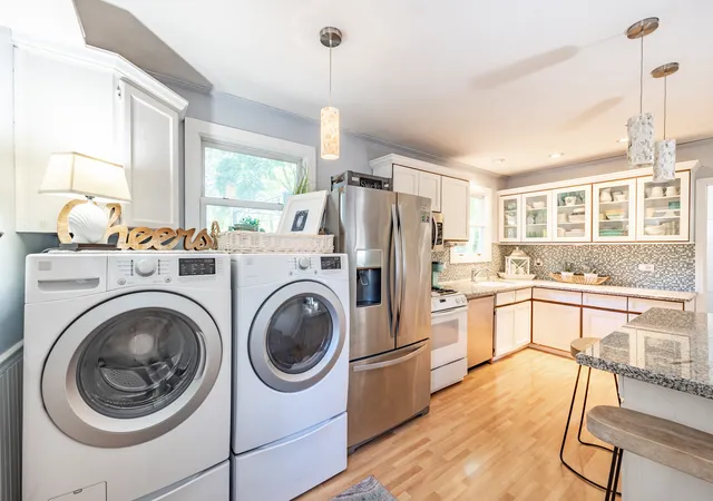 Photo 3 of Single family home for sale at 1120 W Wood St, Palatine, IL 60067 | MLS# 12729649 | Listing updated on 2026-09-23
