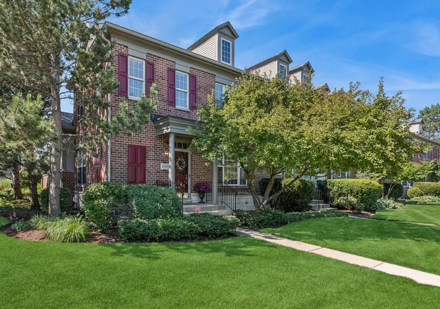 Photo 1 of Sale Pending at 1837 Westleigh Dr, Glenview, IL 60025 | MLS# 12729680 | Listing updated on 2026-09-08