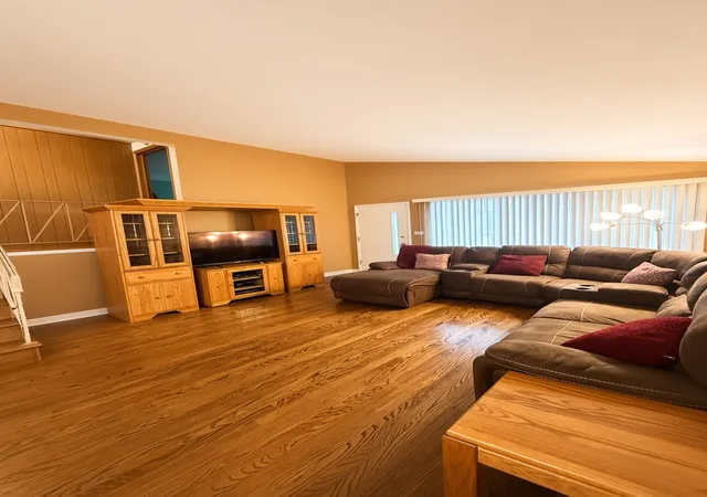 Photo 3 of Single family home for sale at 116 N May St, Addison, IL 60101 | MLS# 12730601 | Listing updated on 2026-09-18