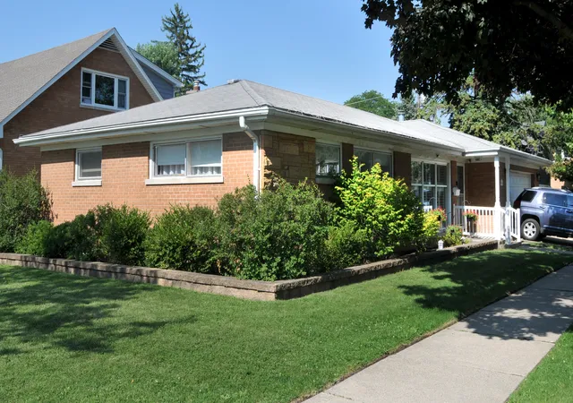 Photo 1 of Sale Pending at 1201 Raymond Ave, La Grange Park, IL 60526 | MLS# 12732058 | Listing updated on 2026-09-21