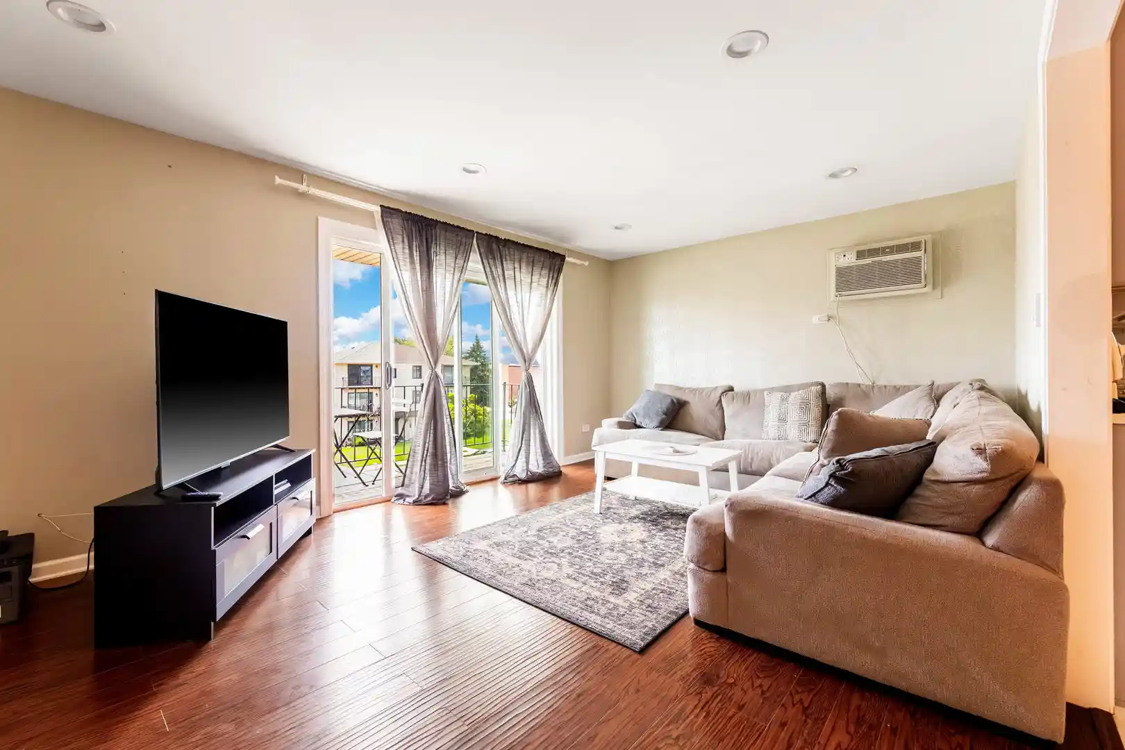 Listing Photo 2 - Condo for sale in 7336 W 85Th Pl located at 7336 W 85Th Pl, Bridgeview, IL 60455 - Unit #3A