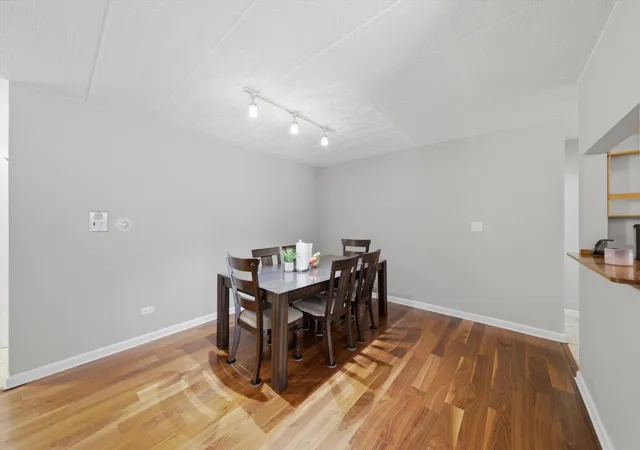 Listing Photo 4 - Condo for sale in building located at 6490 N Nw Hwy, Chicago, IL 60631 - Unit #1C