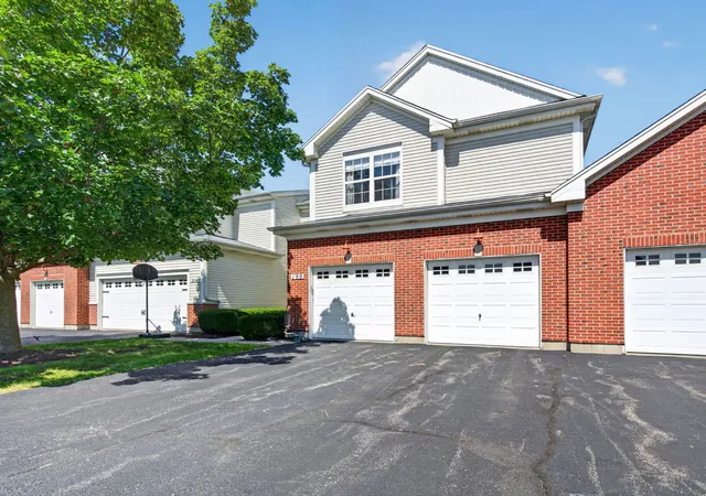 Photo 1 of Townhouse for sale at 199 Dorset Ave, Oswego, IL 60543 | MLS# 12736012 | Listing updated on 2026-09-09