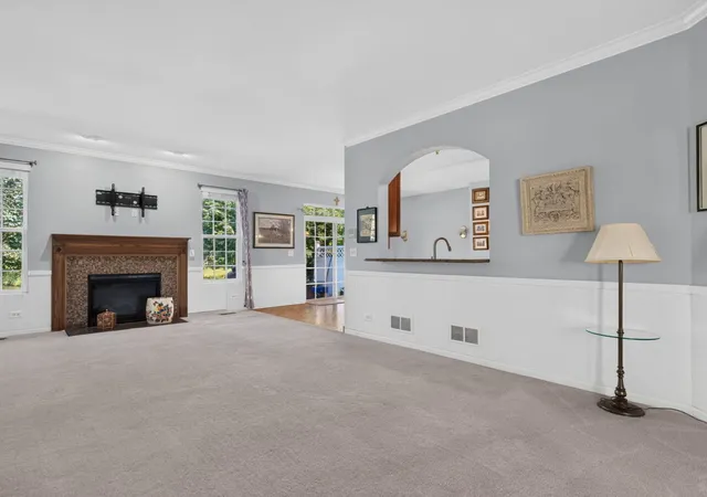 Photo 3 of Townhouse for sale at 199 Dorset Ave, Oswego, IL 60543 | MLS# 12736012 | Listing updated on 2026-09-09