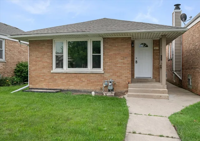 Photo 3 of Single family home for sale at 1517 N 21st Avenue, Melrose Park, IL 60160 | MLS# 12738365 | Listing updated on 2026-09-20