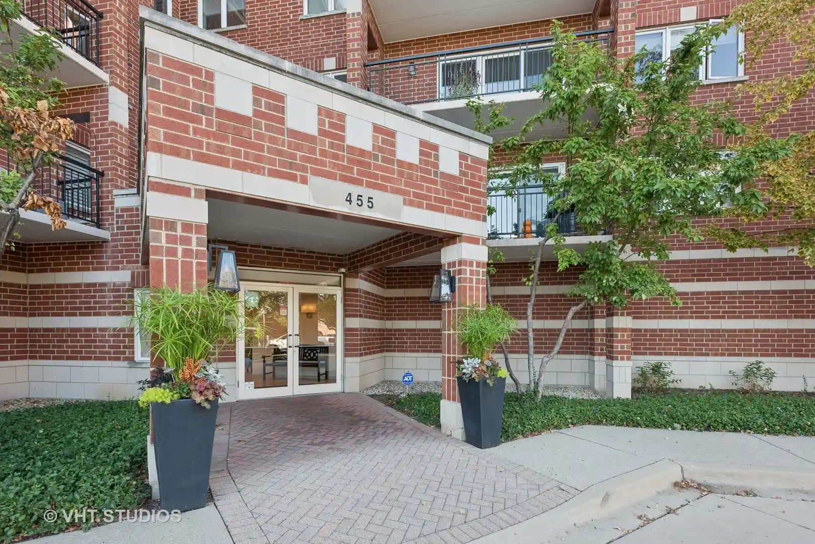 Listing Photo 1 - Condo for sale in 455 W Front St located at 455 W Front St, Wheaton, IL 60187 - Unit #501