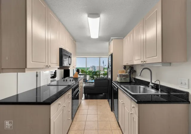 Photo 3 of Condo for sale at 800 Elgin Rd #1206, Evanston, IL 60201 | MLS# 12739656 | Listing updated on 2026-09-22