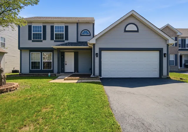 Photo 1 of Single family home for sale at 105 E Brittany Ln, Hainesville, IL 60030 | MLS# 12739686 | Listing updated on 2026-09-23