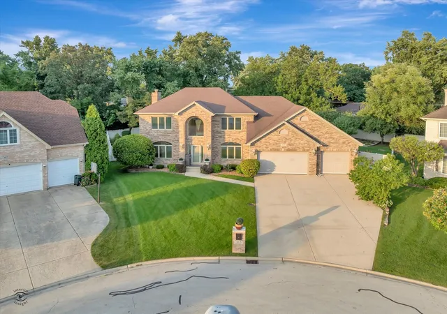Photo 1 of Single family home for sale at 365 Crestwood Rd, Wood Dale, IL 60191 | MLS# 12741066 | Listing updated on 2026-09-22