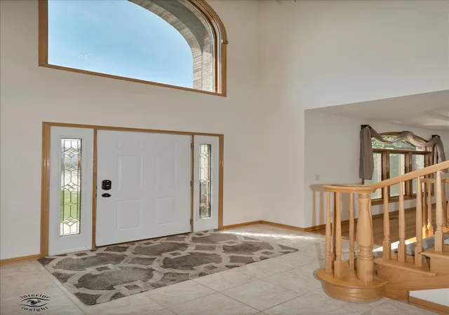 Photo 4 of Single family home for sale at 365 Crestwood Rd, Wood Dale, IL 60191 | MLS# 12741066 | Listing updated on 2026-09-22